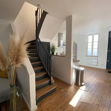 Hébergement de vacances Agreable Et Vaste Maison Centre *