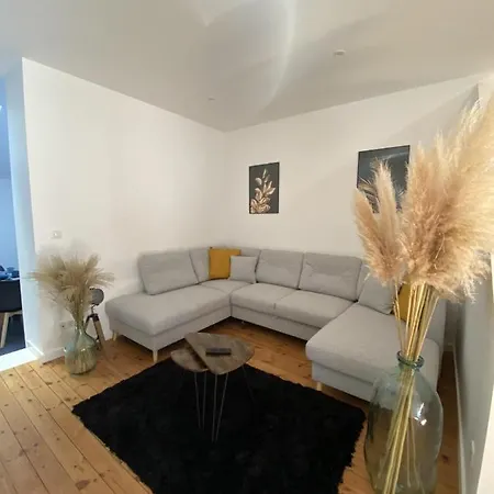 Hébergement de vacances Agreable Et Vaste Maison Centre *