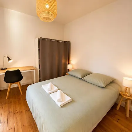 Agreable Et Vaste Maison Centre Feriehus *